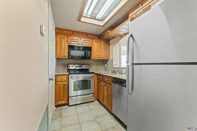 $117,000 | 2045 North 3rd Street, Unit 301, Baton Rouge, LA 70802