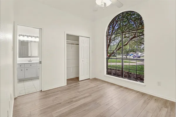 $375,000 | 1010 Mockingbird Lane, Richwood, TX 77531