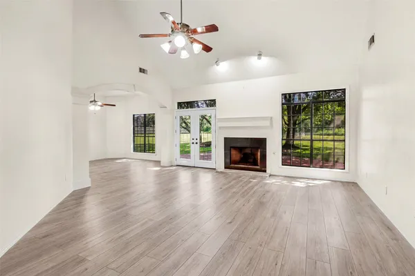 $375,000 | 1010 Mockingbird Lane, Richwood, TX 77531