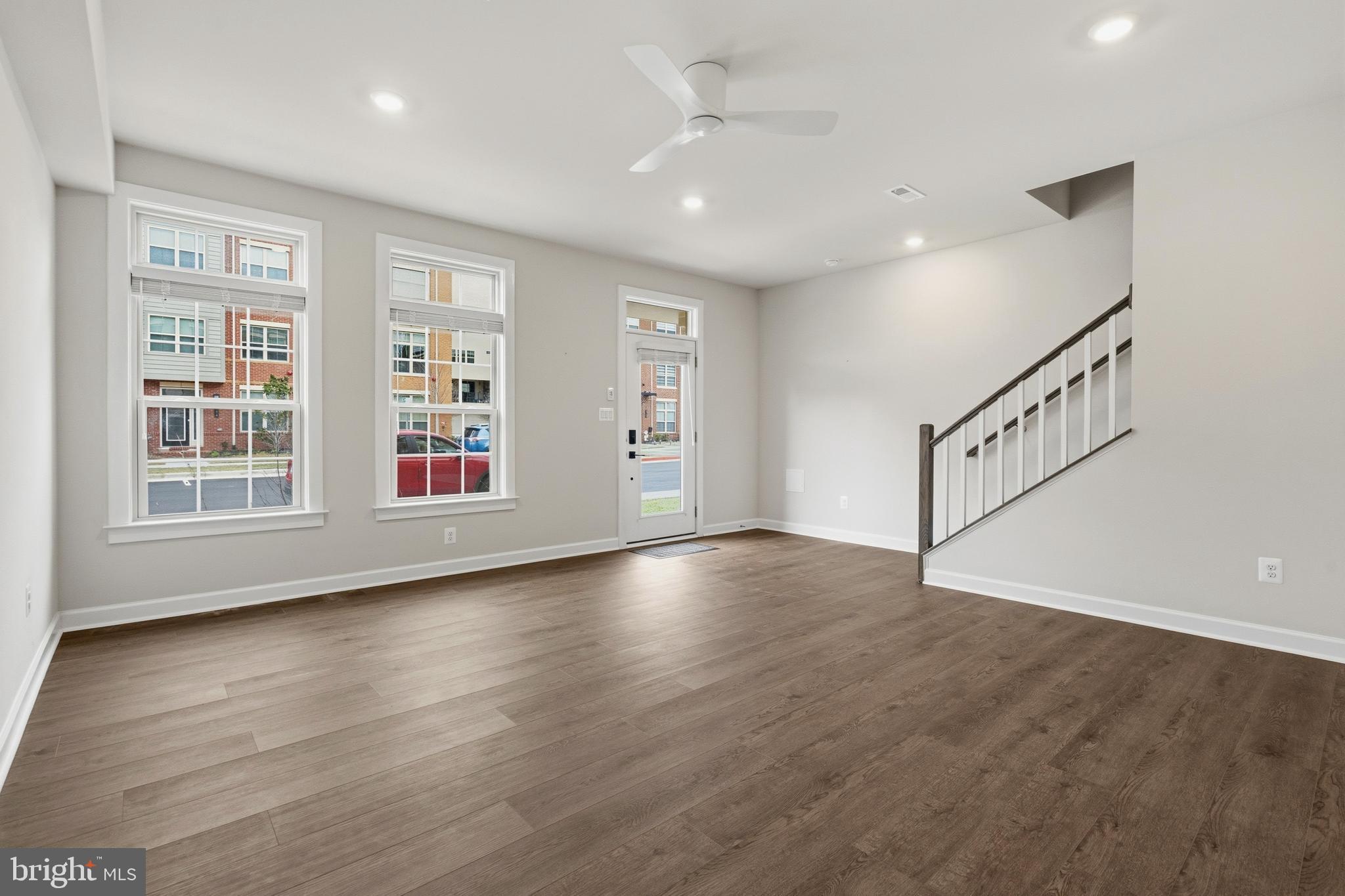 3775 Mayors Way Fairfax, VA 22030 - Photo 2 of 36