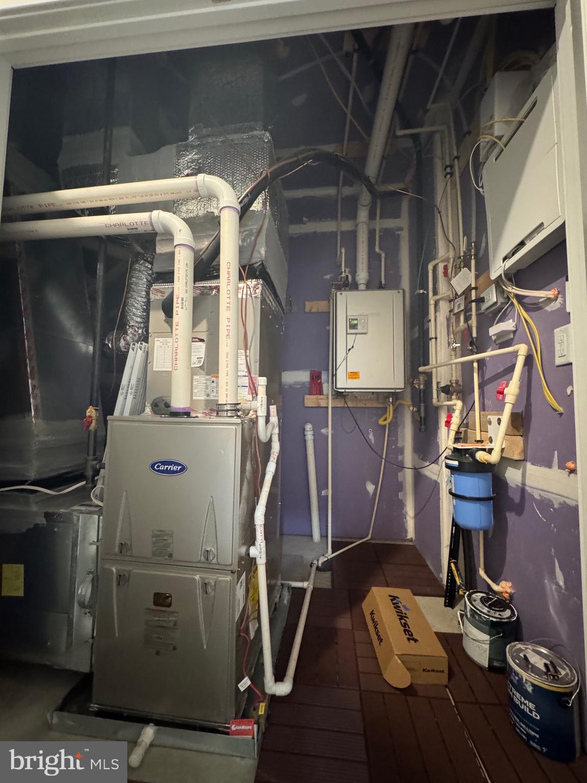 3775 Mayors Way Fairfax, VA 22030 - Photo 10 of 42 a room with gym equipment