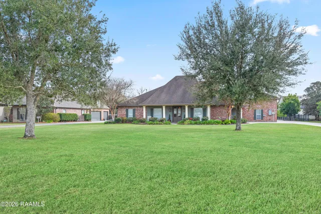 $1,175,000 | 119 Nellies Lane, Broussard, LA 70518