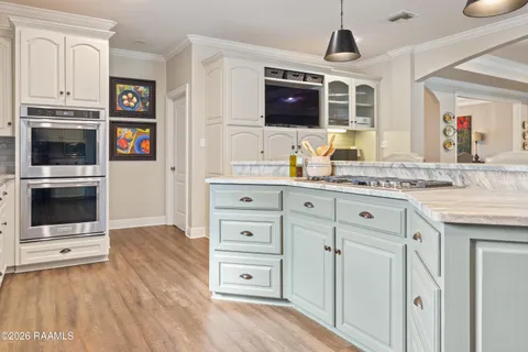 $975,000 | 119 Nellies Lane, Broussard, LA 70518