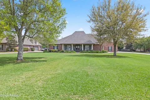$975,000 | 119 Nellies Lane, Broussard, LA 70518
