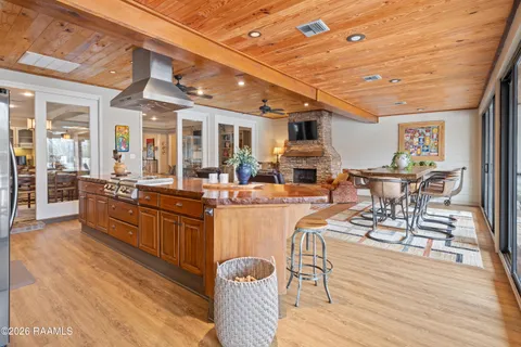 $975,000 | 119 Nellies Lane, Broussard, LA 70518