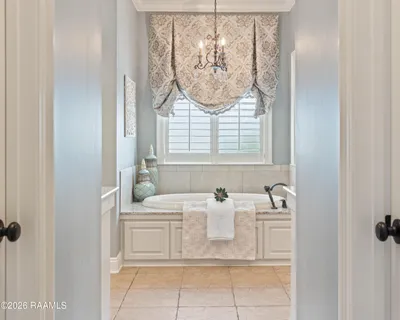 $975,000 | 119 Nellies Lane, Broussard, LA 70518