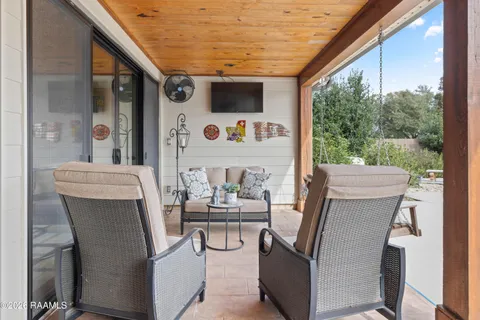 $975,000 | 119 Nellies Lane, Broussard, LA 70518