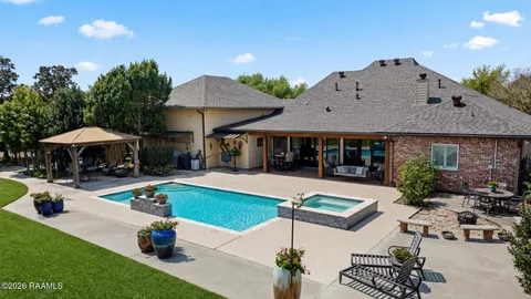 $975,000 | 119 Nellies Lane, Broussard, LA 70518