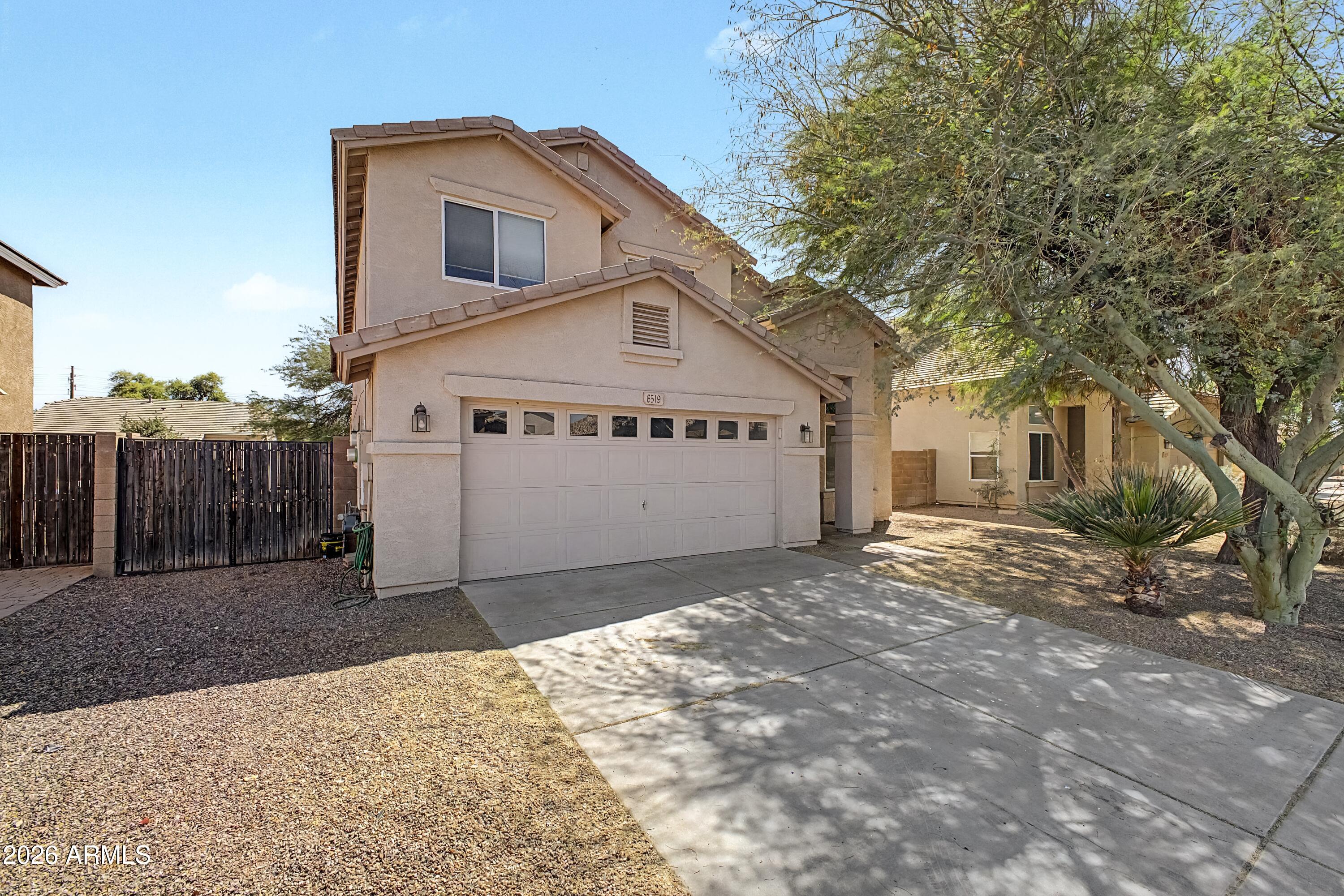6519 West Toronto Way Phoenix, AZ 85043 - Photo 2 of 29 03 Toronto