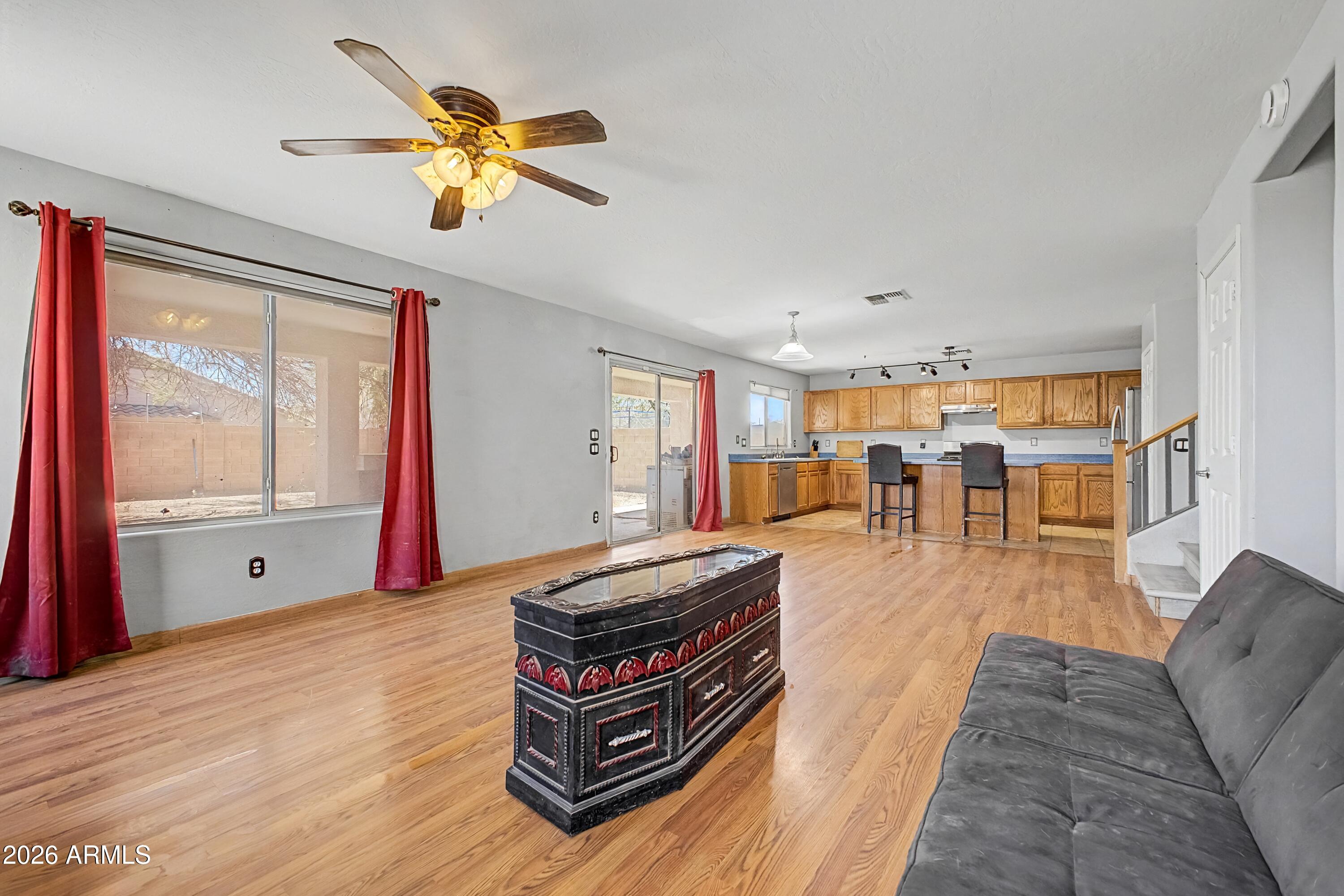 6519 West Toronto Way Phoenix, AZ 85043 - Photo 5 of 29 06 Toronto