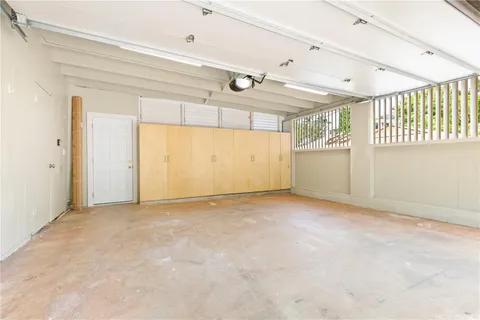 $1,430,000 | 1898 Iwi Way, Honolulu, HI 96816