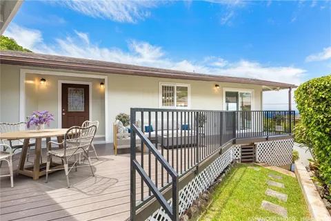 $1,430,000 | 1898 Iwi Way, Honolulu, HI 96816