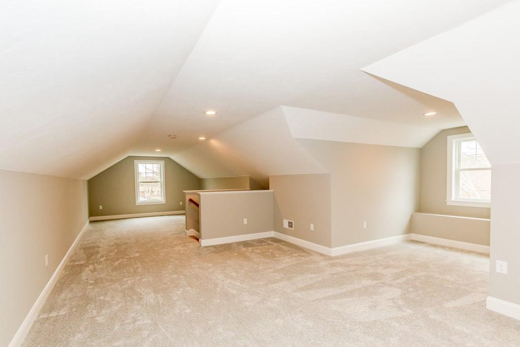 17 Putnam Road Bedford, MA 01730 - Photo 36 of 39 Gallery Image 36