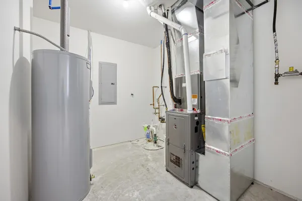 $499,900 | 7494 Eagle Point Drive South, Fargo, ND 58104