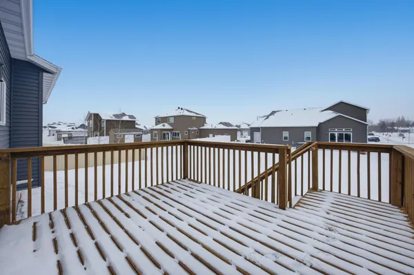 $499,900 | 7494 Eagle Point Drive South, Fargo, ND 58104