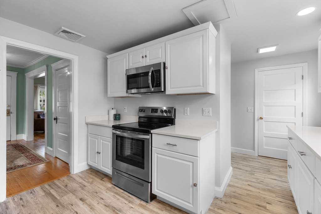17 Ripley Road Belmont, MA 02478 - Photo 14 of 30 Gallery Image 14
