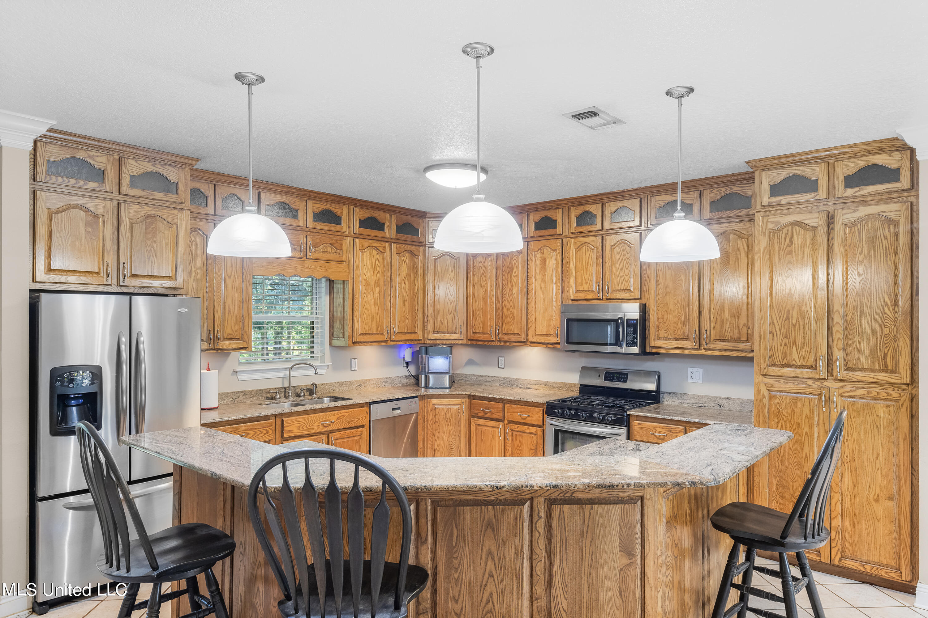 7013 Letort Lane Biloxi, MS 39532 - Photo 12 of 44 7013Letortelane-18