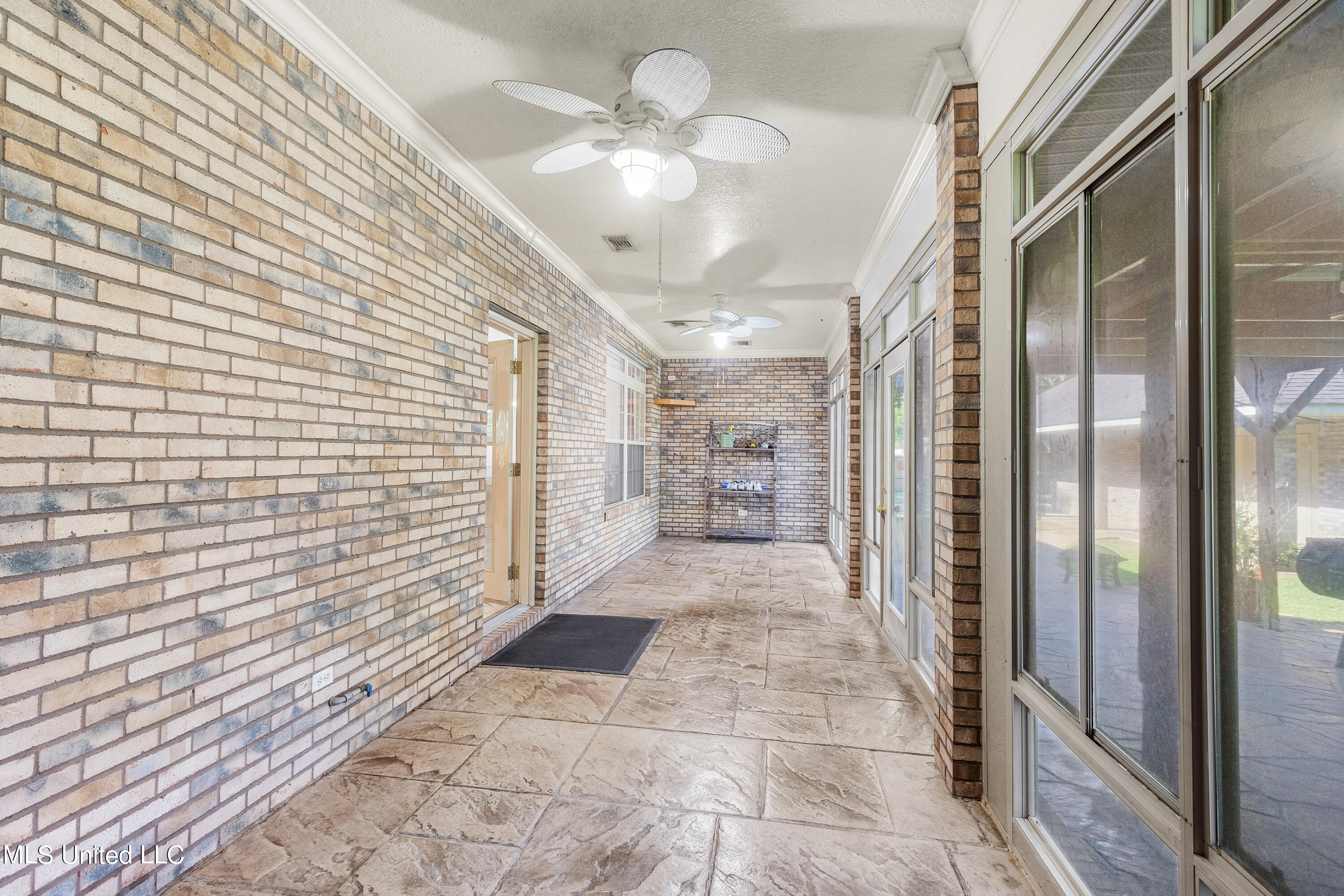 7013 Letort Lane Biloxi, MS 39532 - Photo 28 of 44 7013Letortelane-35