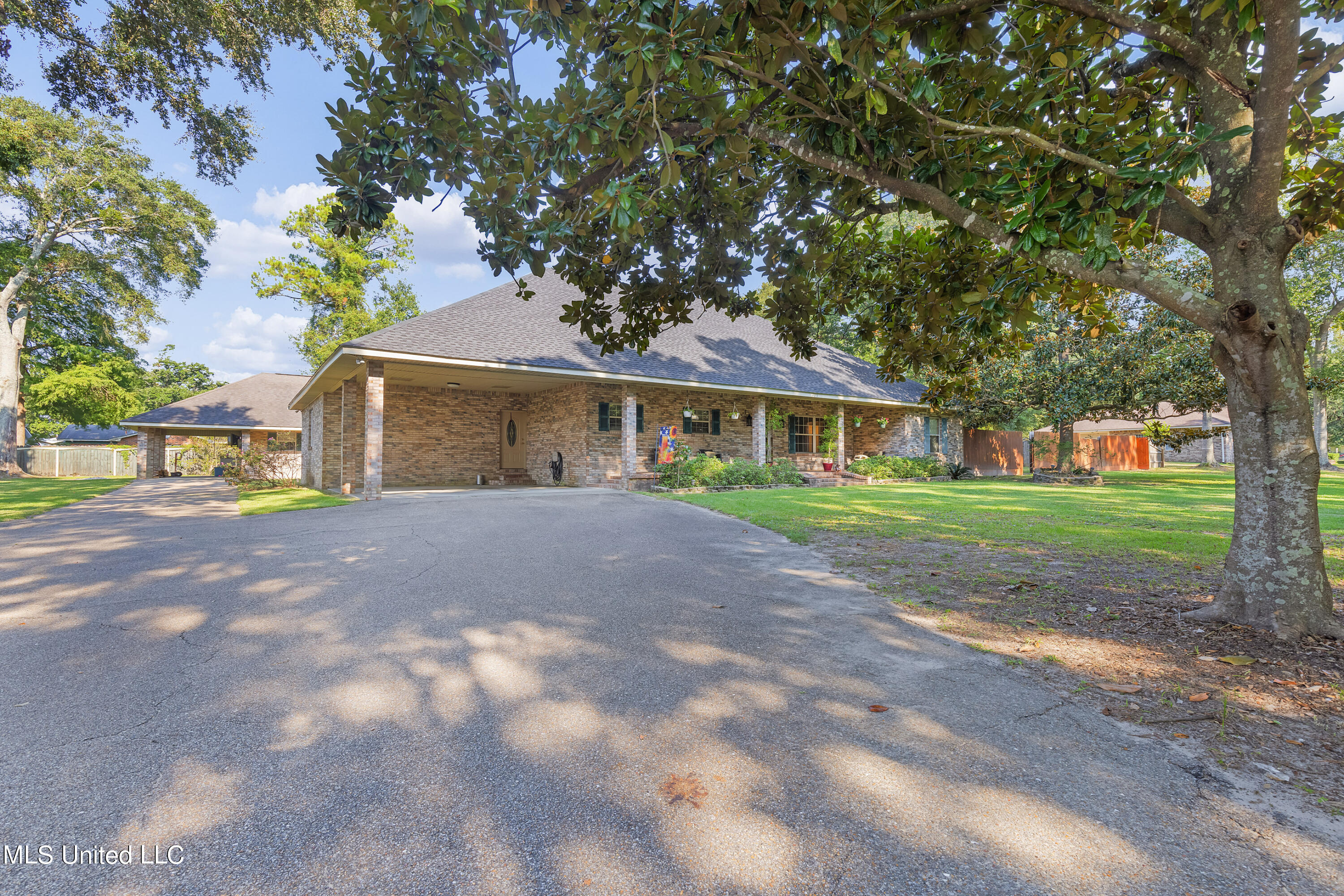 7013 Letort Lane Biloxi, MS 39532 - Photo 3 of 44 7013Letortelane-7