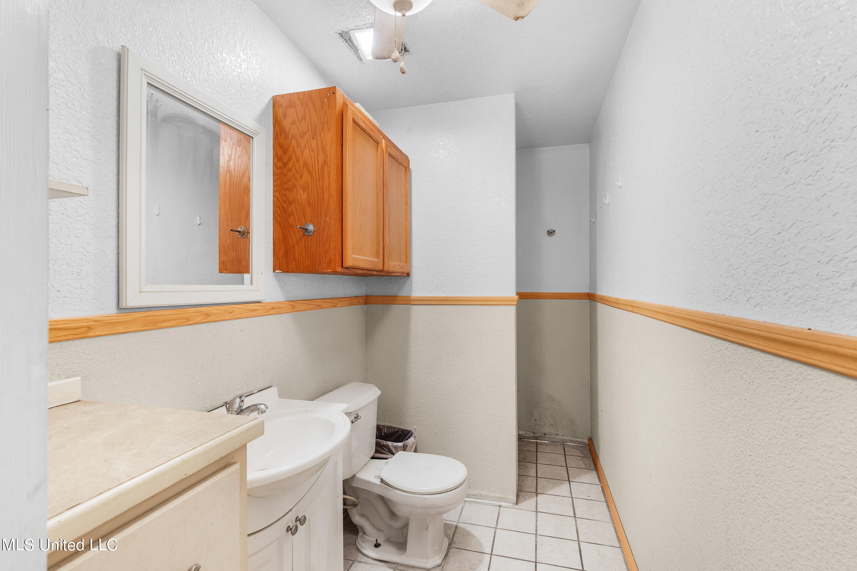 7013 Letort Lane Biloxi, MS 39532 - Photo 37 of 44 7013Letortelane-44