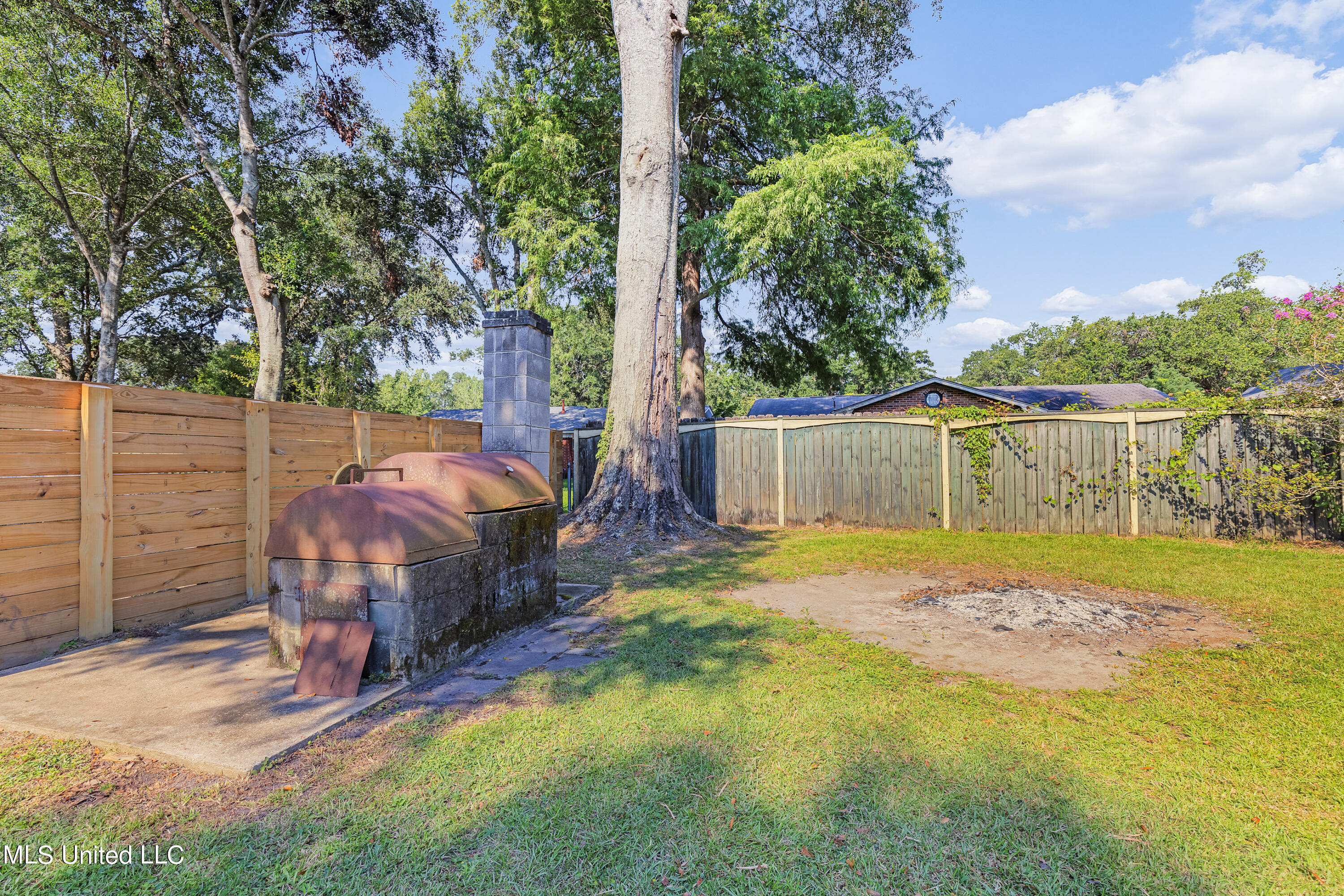 7013 Letort Lane Biloxi, MS 39532 - Photo 40 of 44 7013Letortelane-47