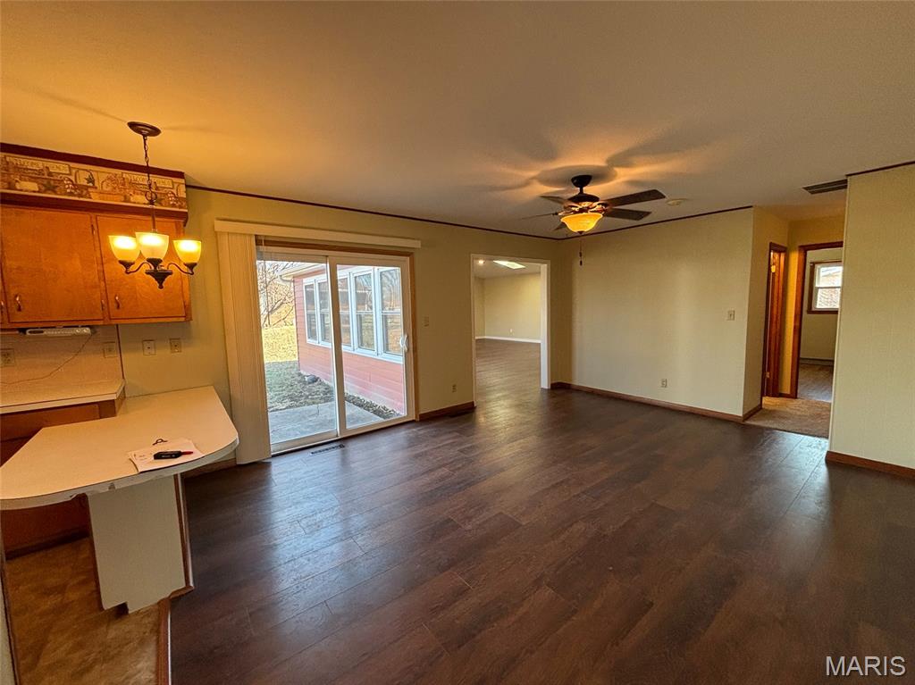 710 North Maple Street Vandalia, MO 63382 - Photo 6 of 18