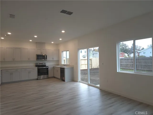 $439,990 | 883 Pico Place, Chico, CA 95973