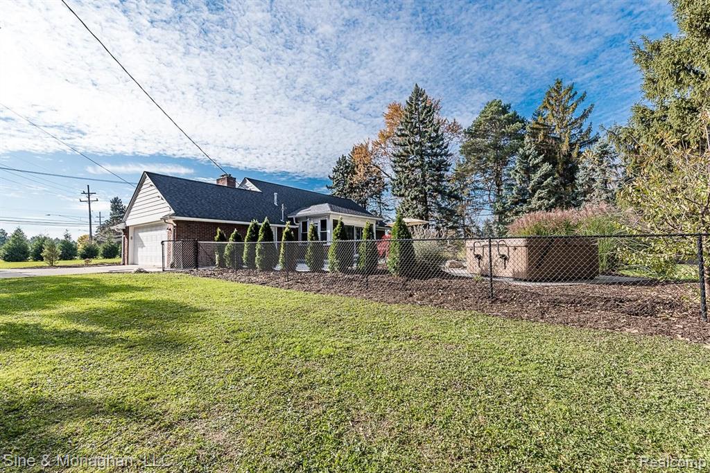 2659 Chicago Road Warren, MI 48092 - Photo 39 of 45