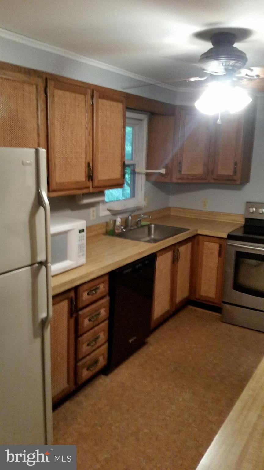 3711 Turkeyfoot Road Westminster, MD 21158 - Photo 6 of 21 Kitchen