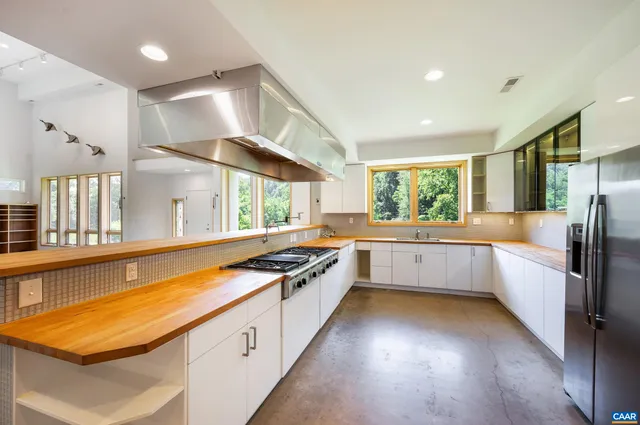 $649,000 | 350 Creekside Lane, Faber, VA 22938