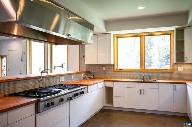 $649,000 | 350 Creekside Lane, Faber, VA 22938