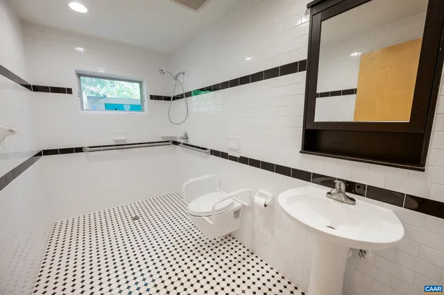 $649,000 | 350 Creekside Lane, Faber, VA 22938