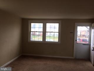 8056 Stratman Road Baltimore, MD 21222 - Photo 3 of 8 Living Room