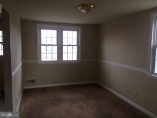 8056 Stratman Road Baltimore, MD 21222 - Photo 4 of 8 Dining Room