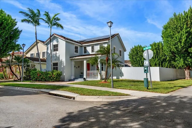 $529,900 | 14027 Southwest 274th Terrace, Homestead, FL 33032