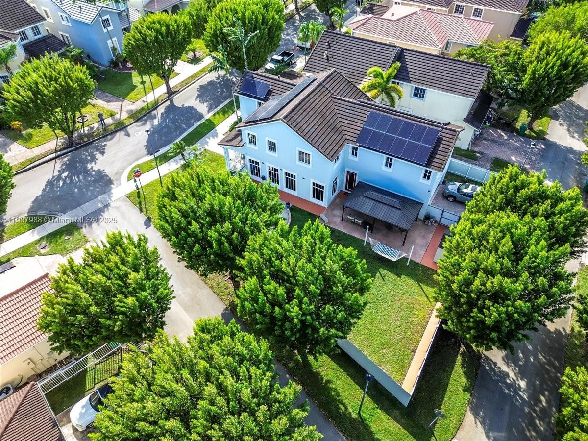 14027 Southwest 274th Terrace Homestead, FL 33032 - Photo 13 of 65