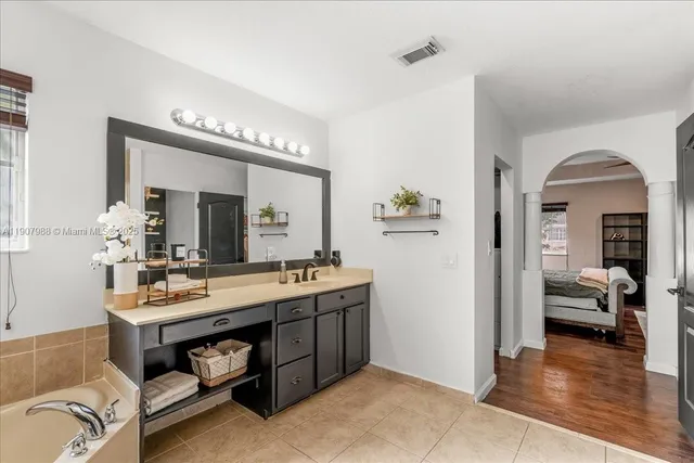 $529,900 | 14027 Southwest 274th Terrace, Homestead, FL 33032