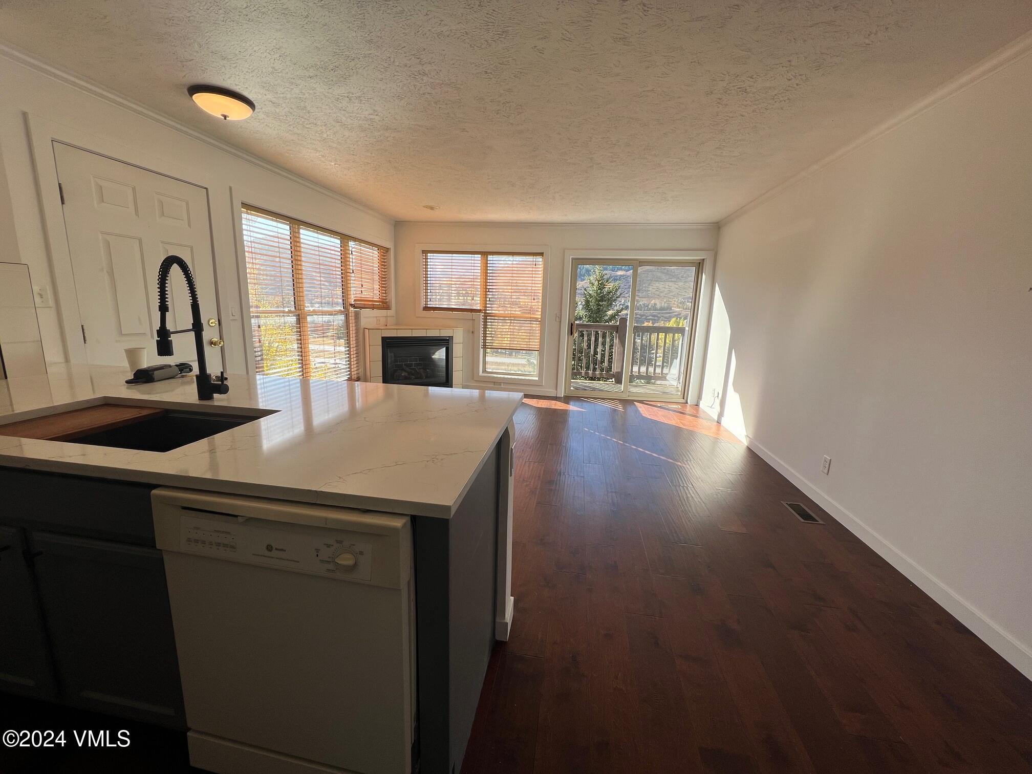 690 Nottingham Road, Unit 202 Avon, CO 81620 - Photo 5 of 11 IMG_0183
