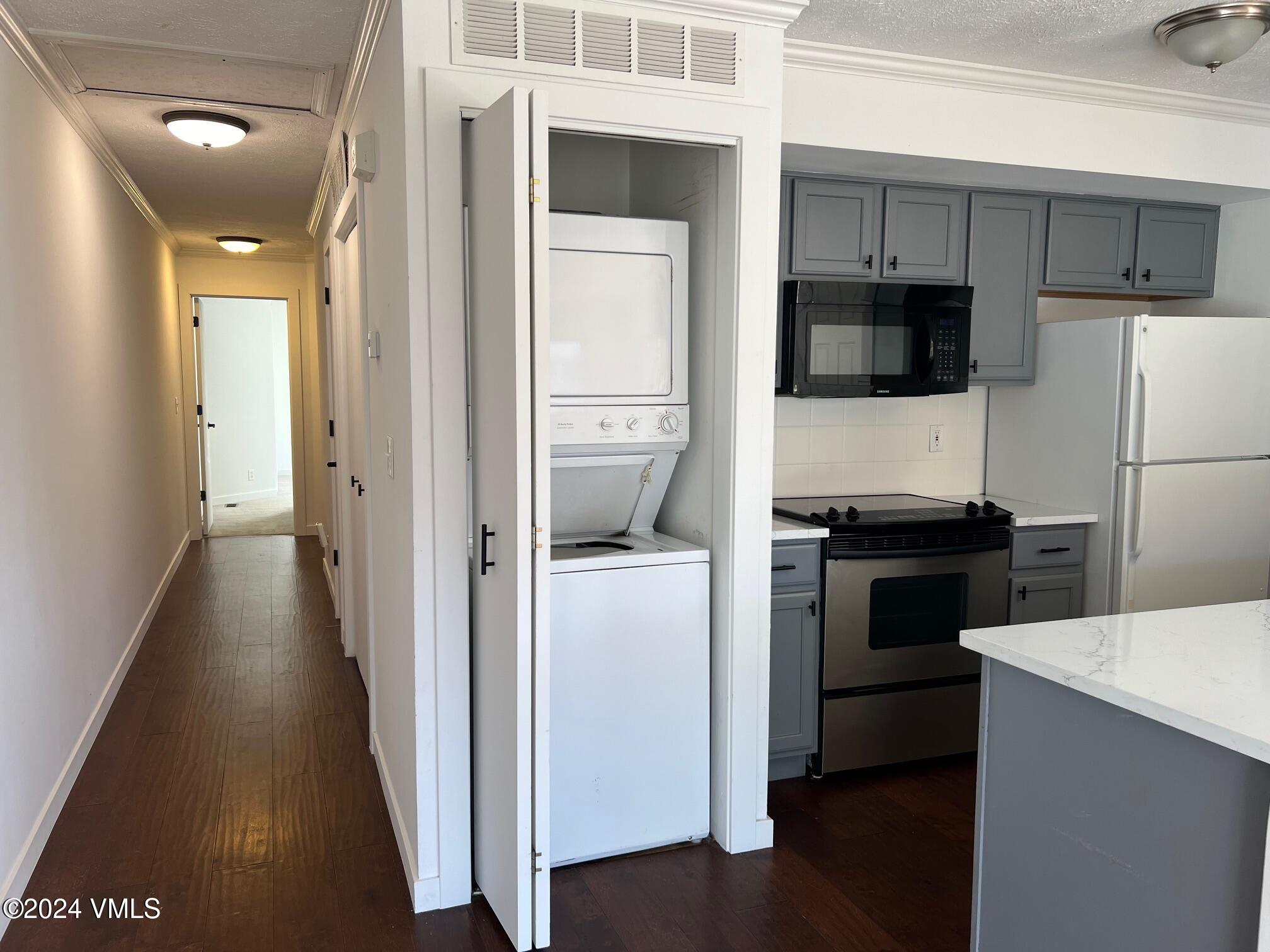 690 Nottingham Road, Unit 202 Avon, CO 81620 - Photo 7 of 11 IMG_0176