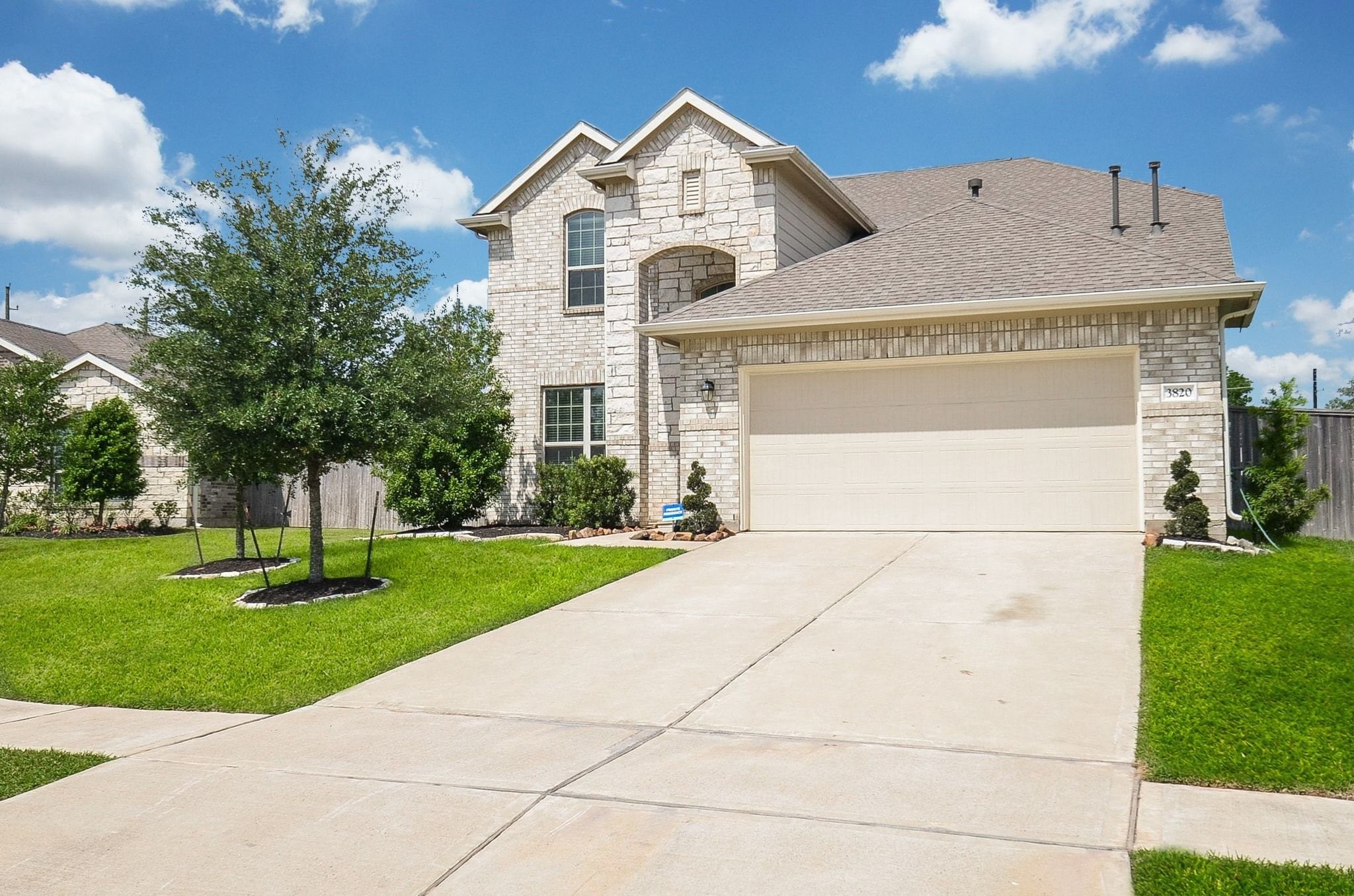 3820 Vista Grove Court Rosenberg, TX 77469 - Photo 3 of 36