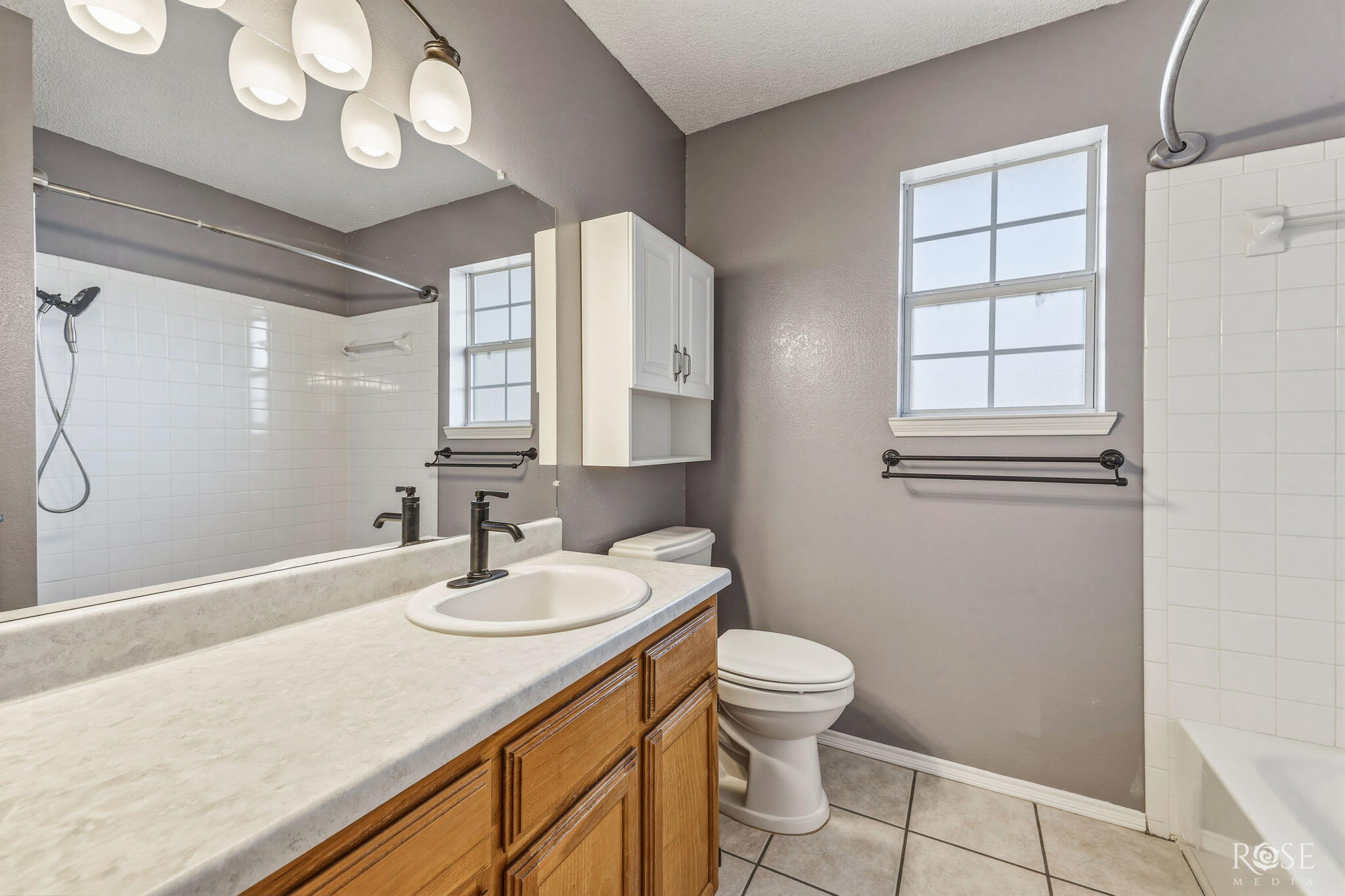 5841 Dearborn Road San Angelo, TX 76901 - Photo 18 of 46 Primary Bathroom