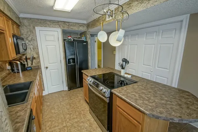 $199,900 | 21 Ormond Place, Destrehan, LA 70047