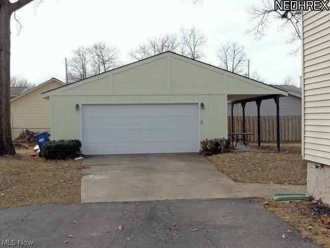5772 Ridgeview Boulevard North Ridgeville, OH 44039 - Photo 10 of 13