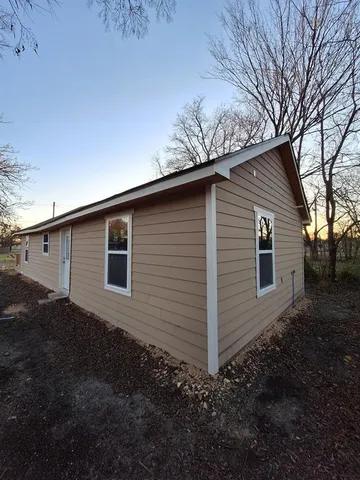 $1,400 | 240 West Marshall Avenue, Cooper, TX 75432