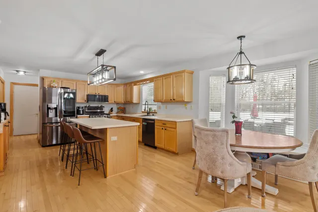 $539,900 | 7970 Summit Drive, Delavan, WI 53115