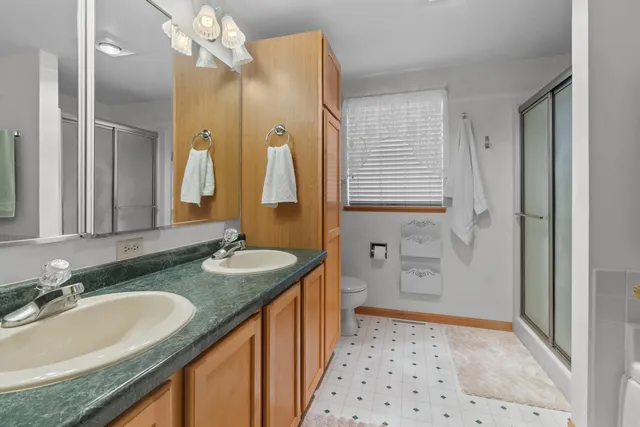 $539,900 | 7970 Summit Drive, Delavan, WI 53115