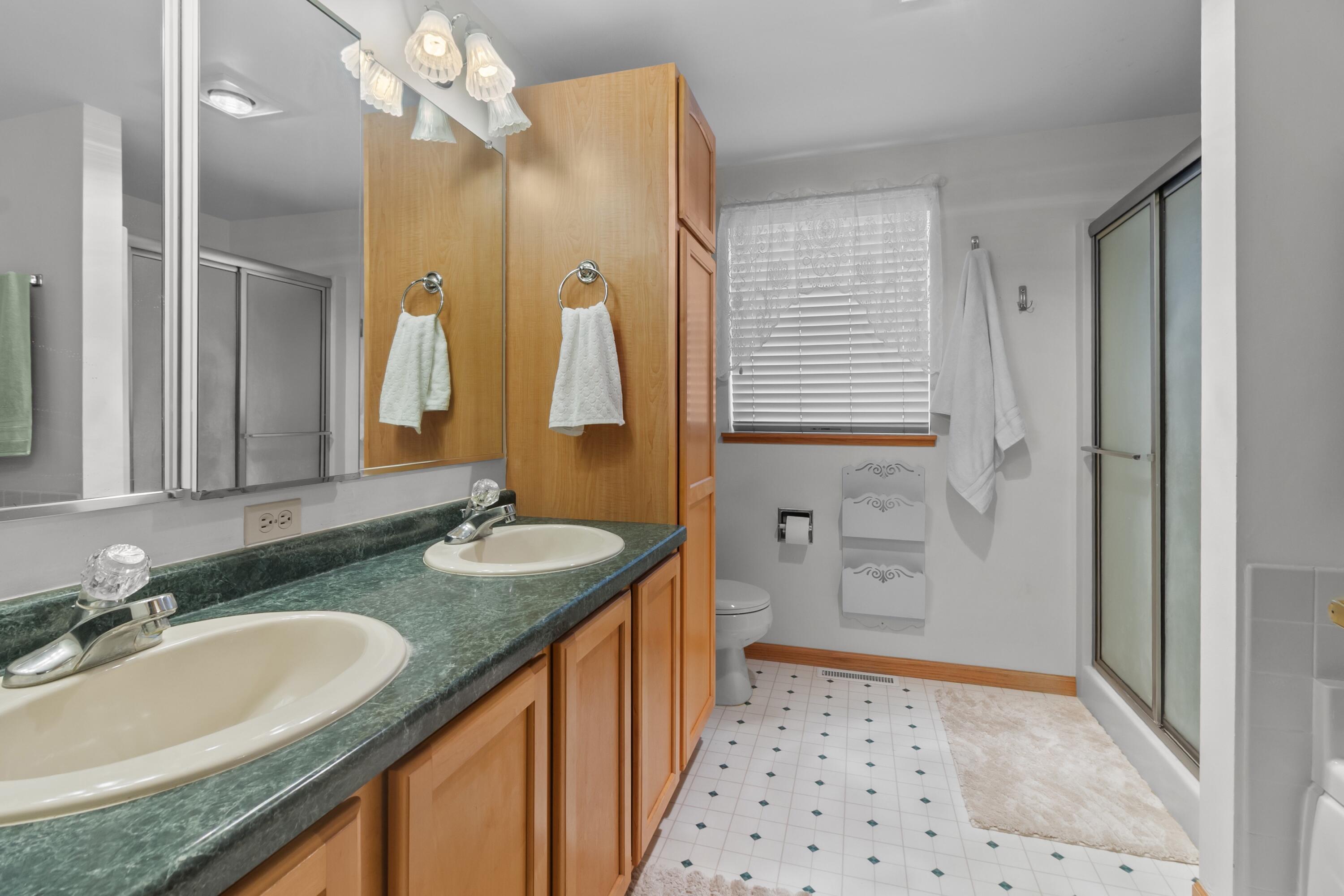 7970 Summit Drive Delavan, WI 53115 - Photo 21 of 40 SummitDrDelavan00030