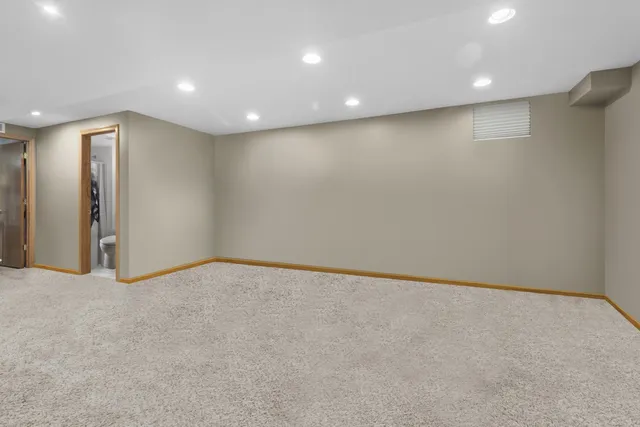 $539,900 | 7970 Summit Drive, Delavan, WI 53115