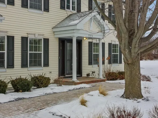 $539,900 | 7970 Summit Drive, Delavan, WI 53115