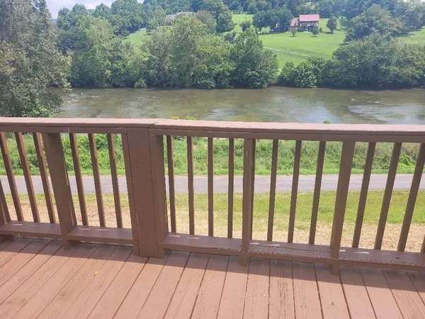 $1,799,000 | 1 River Road, Church Hill, TN 37642